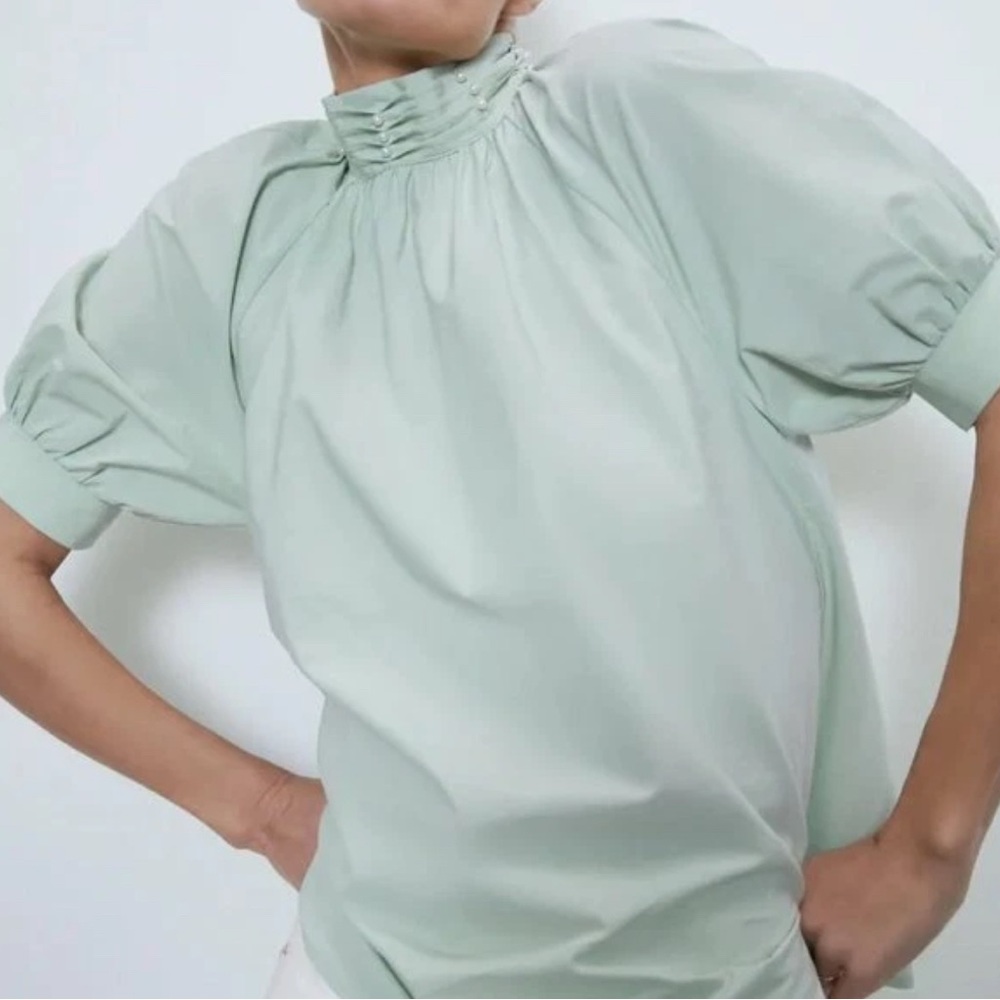 Zara Light Green Blouse with pearls 100% cotton - Picture 2 of 11